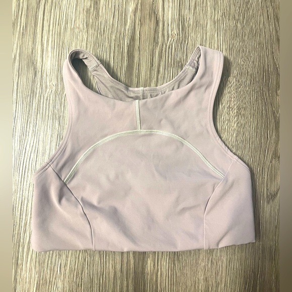 Lululemon sports bra - Picture 2 of 3
